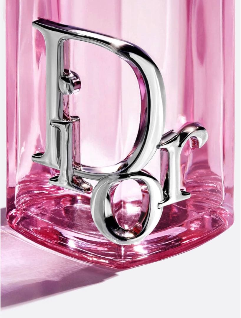 Dior ディオール アディクト ロージー グロウ (オードゥ パルファン)