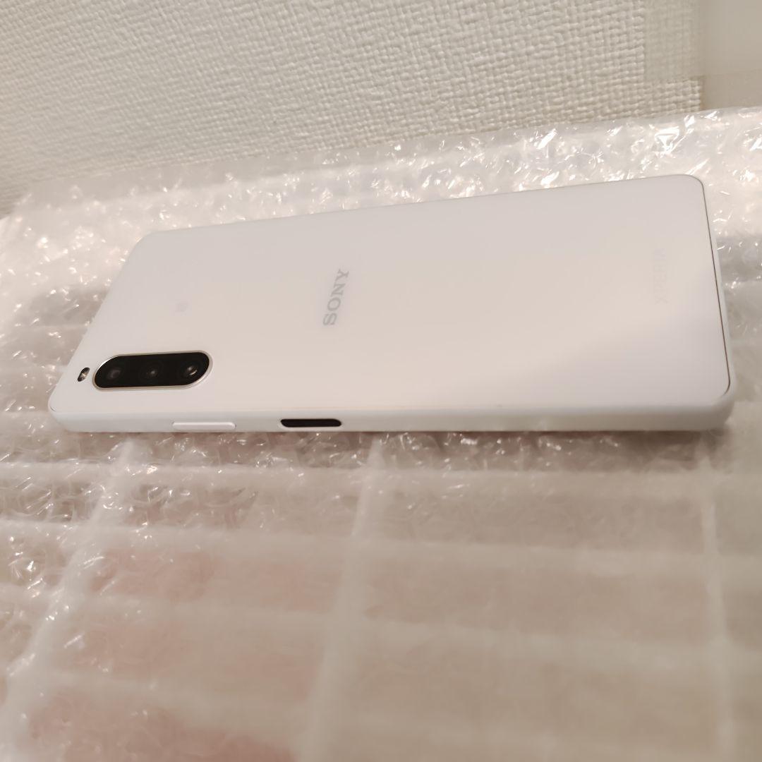 Xperia 10 IV 本体　ホワイト SIMフリー128G　A202SO
