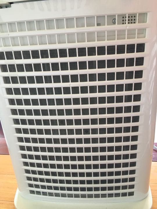 空気清浄機・イオン発生器 SHARP KC W