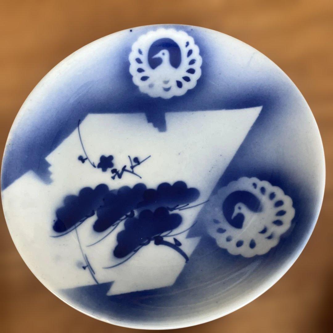 希少　明治〜戦前の深川製磁　松と梅の菱紋と鶴丸紋　呉須吹き掛け手法　器5枚